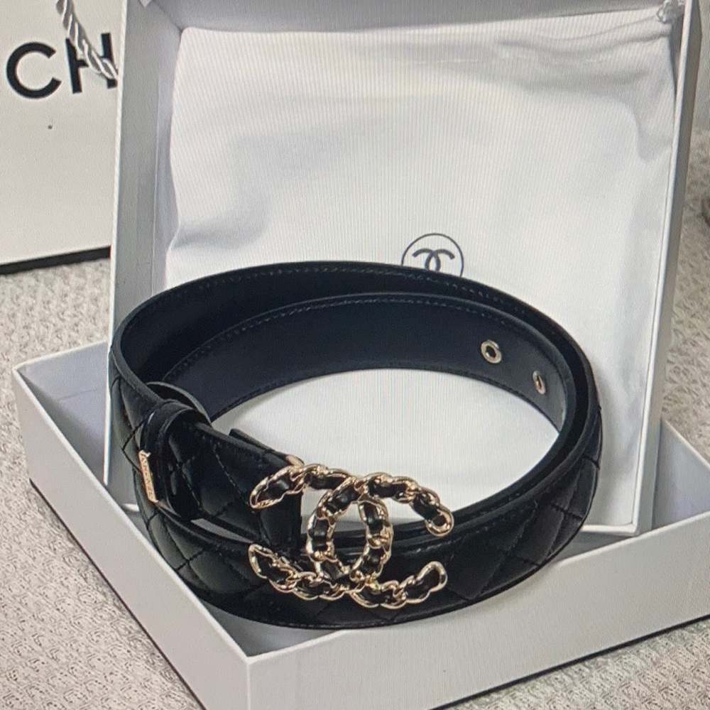 CHANEL Black Quilted CC Logo Gold Buckle Belt Size 75